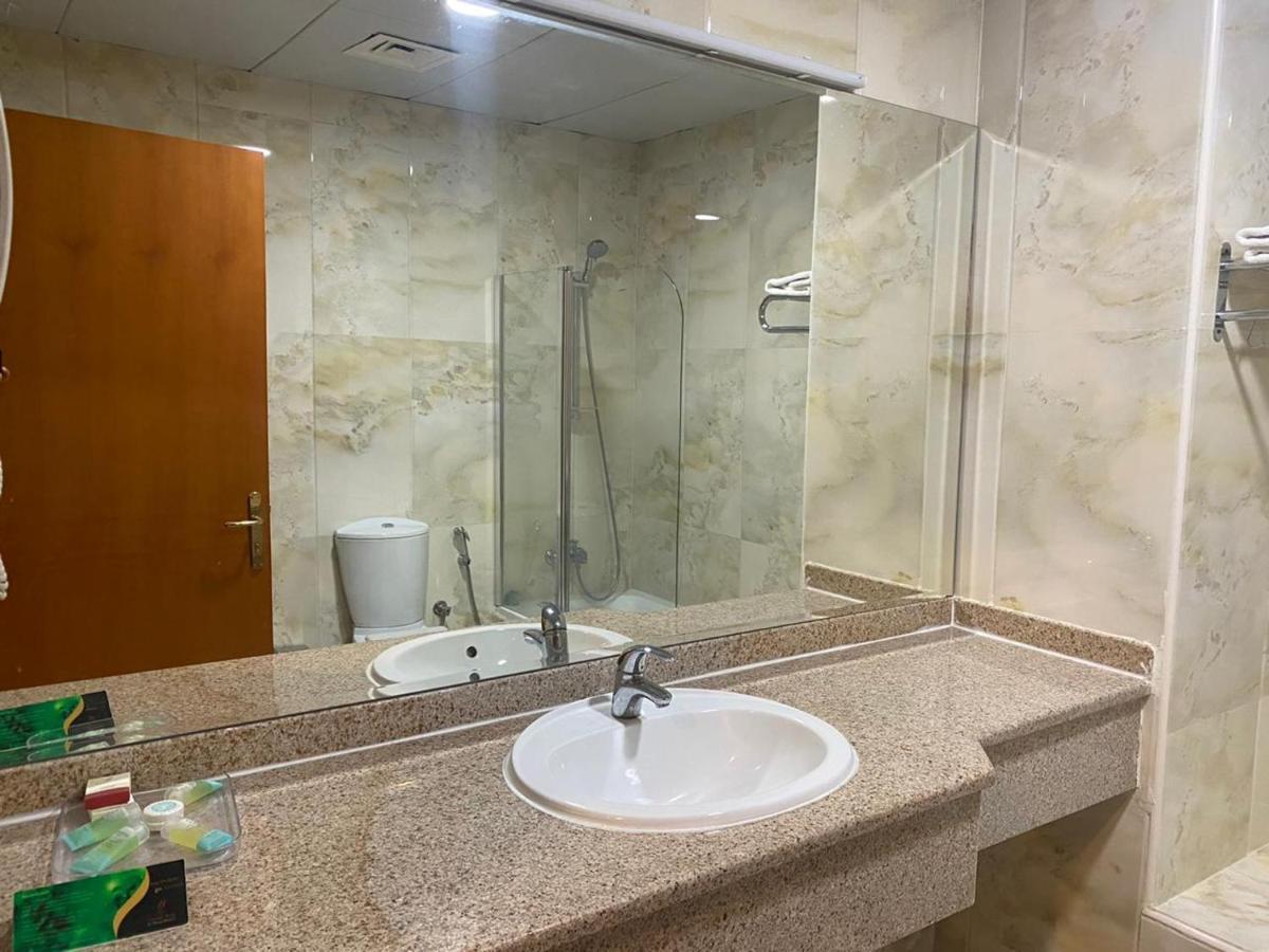 Al Massa Hotel Ал Айн Екстериор снимка