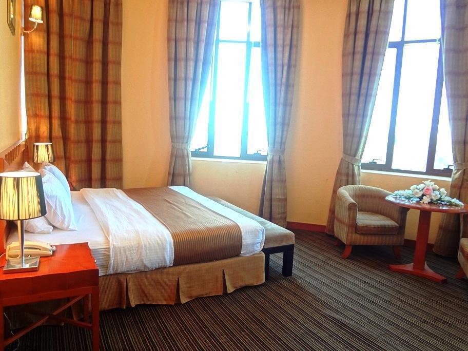 Al Massa Hotel Ал Айн Екстериор снимка